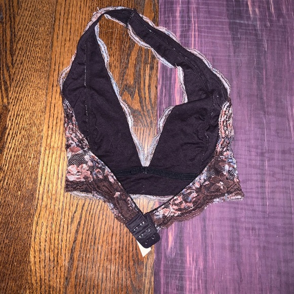 Pins and Needles - Bralette - Picture 2 of 4